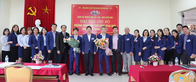 Chi bộ Phòng Quản trị thư viện tích hợp tổ chức Đại hội Đảng lần thứ I, nhiệm kỳ 2020 - 2022